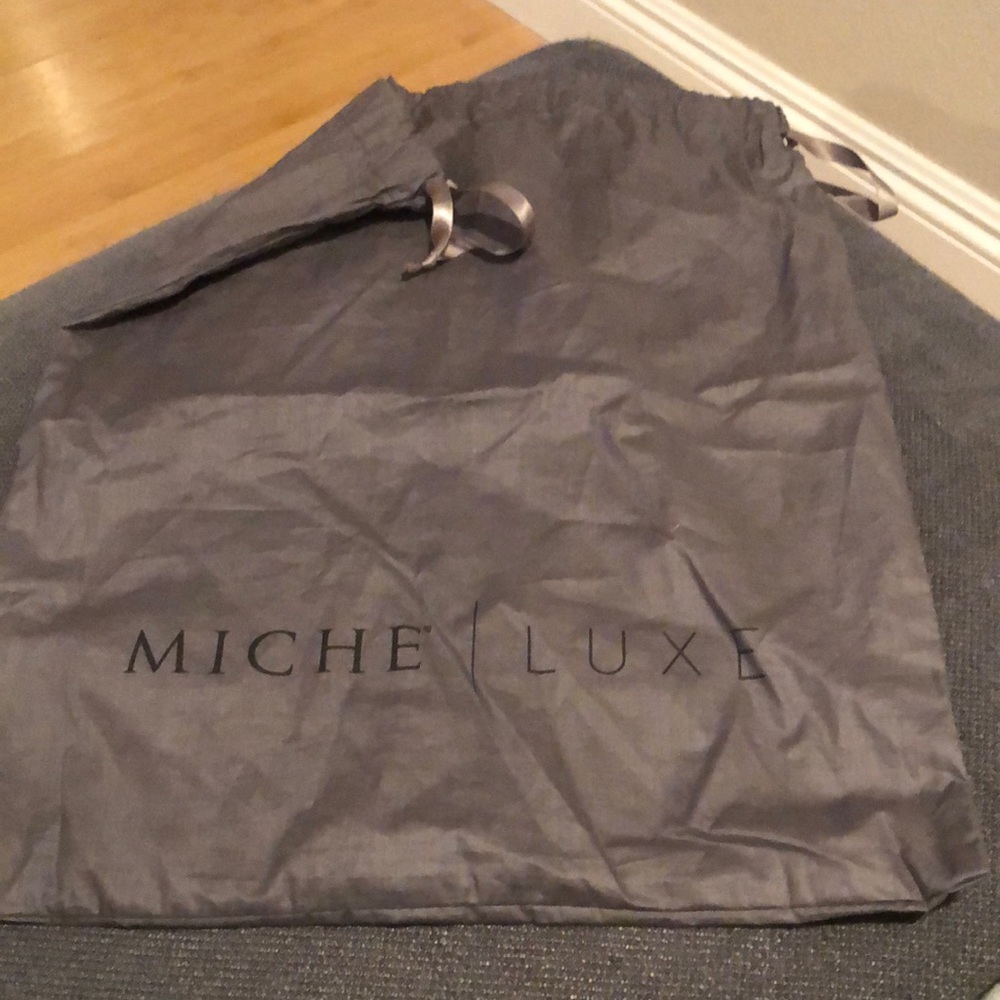Miche Lux dust bag